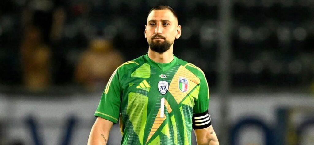 A ESPN prepara uma cobertura especial para a última chance das seleções europeias garantirem vaga na Copa do Mundo de 2026. Nesta quinta-feira (26), a partir das 16h45 (de Brasília), a marca transmite com exclusividade quatro semifinais da repescagem, somando mais de 8 horas de futebol ao vivo, com exibição na ESPN e no plano Premium do Disney+. Os confrontos acontecem simultaneamente e reúnem seleções tradicionais do continente em duelos decisivos de mata-mata, em um dos momentos mais tensos do calendário internacional.